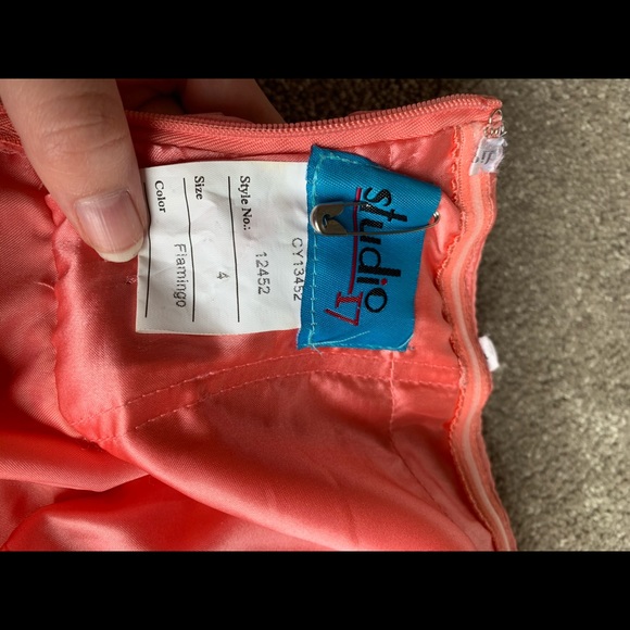Pink prom dress (donated) - Picture 10 of 10